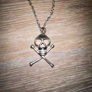 Skull necklace